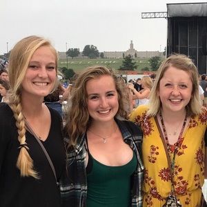 Meet your Posher, Amanda